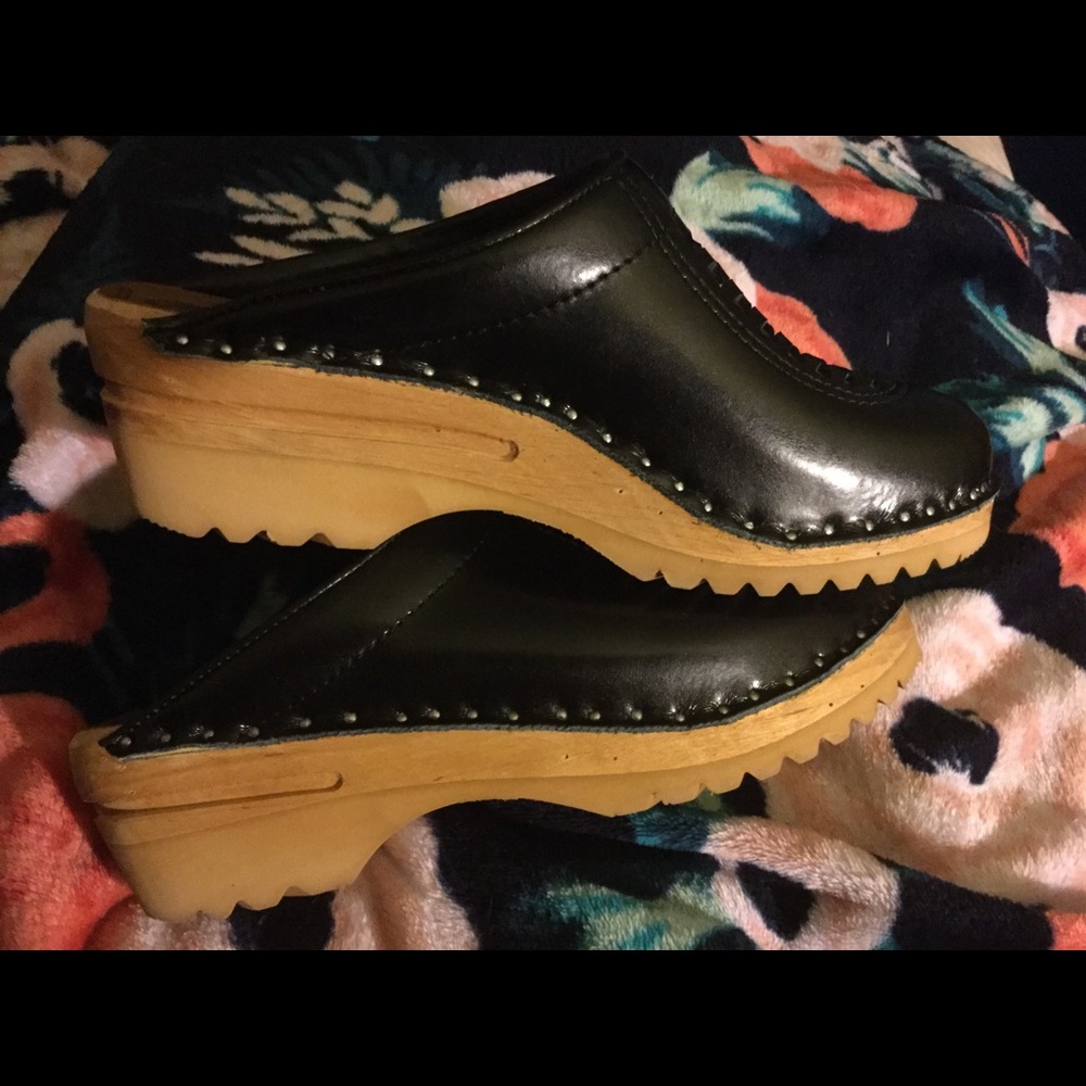 Bastad Troentorp Wright black ideal sole clogs